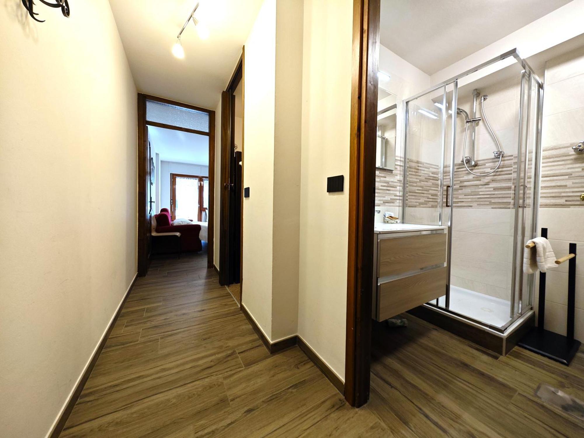 Hostdomus - City Center Apartment Colle Colle Sestriere Exterior foto